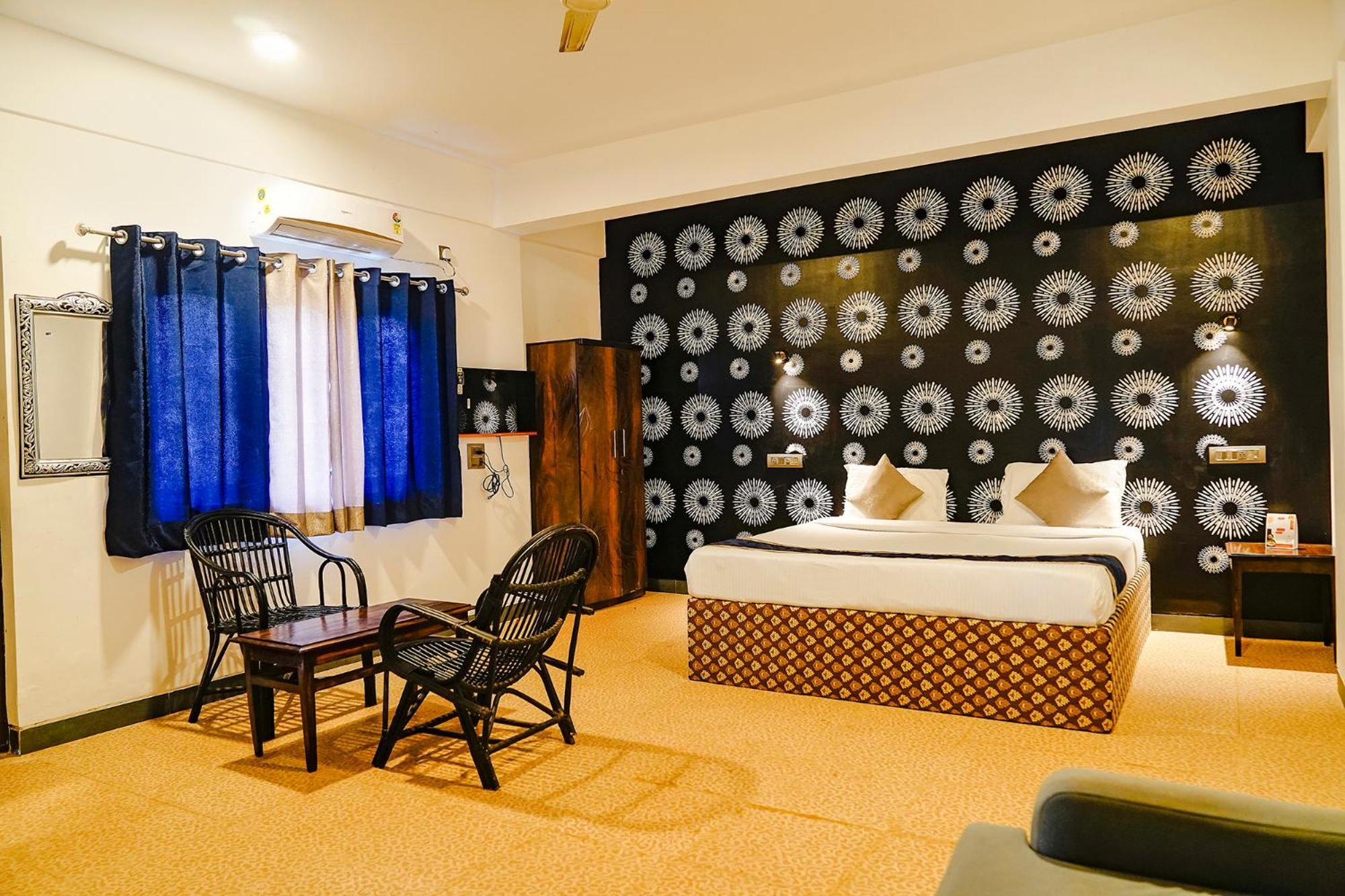 Hotel Fabexpress Paroza Calangute